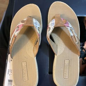 Sperry Flip Flops